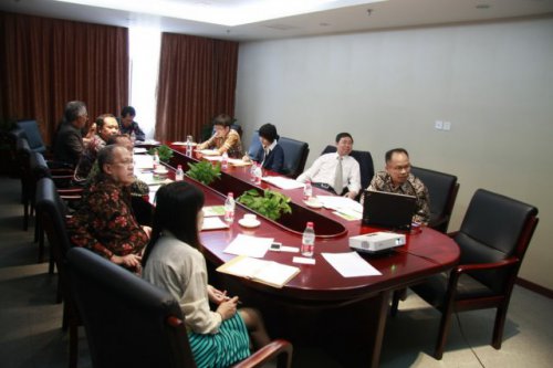  2013年印度尼西亚代表团访问秘书处 